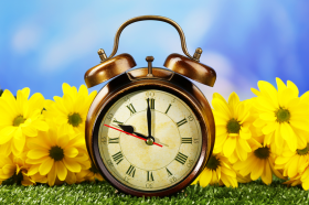¡Otro año más nos cambian la hora! Y como siempre nos preguntamos cómo afecta al sueño y a las actividades diarias de nuestros hijos.