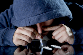 El consumo de drogas es responsabilidad de la persona que consume o que decide no consumir. Infórmate bien antes de dejarte llevar.