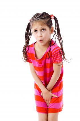 La vulvovaginitis puede afectar a mujeres de cualquier edad y es frecuente en niñas. Produce molestias, picor, flujo vaginal y escozor al orinar. Conoce como actuar.