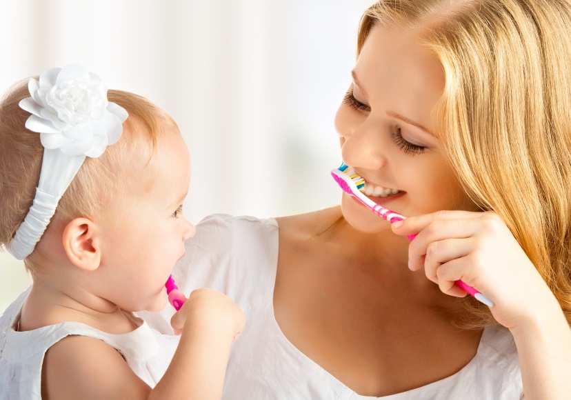 Cómo se cuidan dientes un niño menor de | Familia y Salud