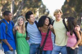 Desarrollo El Inicio De La Adultez De Los 15 A Los 18 Crecen Nuestros Hijos Crecen Los Problemas Familia Y Salud
